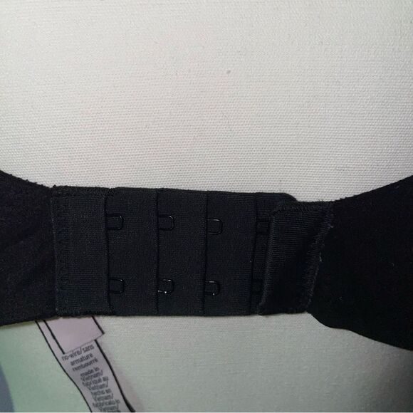 Victoria's Secret Size 38C Incredible Bra Padded No Wire Black - Picture 4 of 6